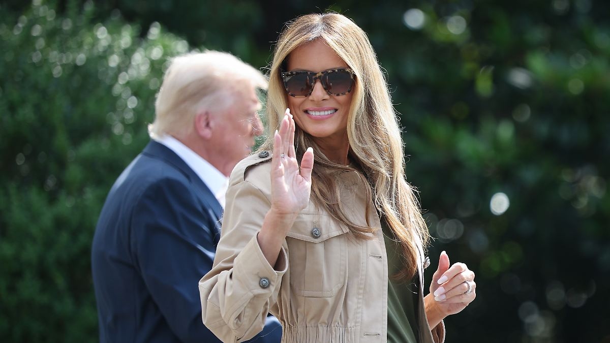 Abducted Ukrainian children: Insider: Trump handed Melania's letter to Putin