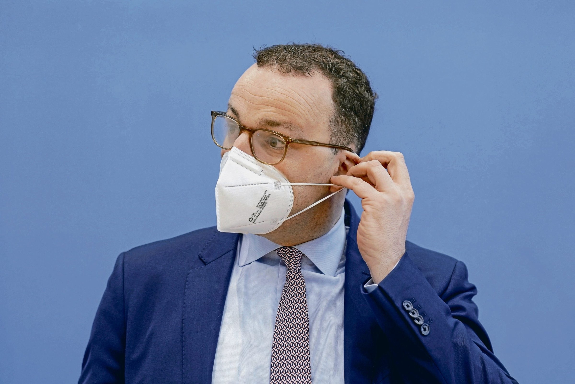 Pandemie | Maskenskandal: Spahn mimt die verfolgte Unschuld