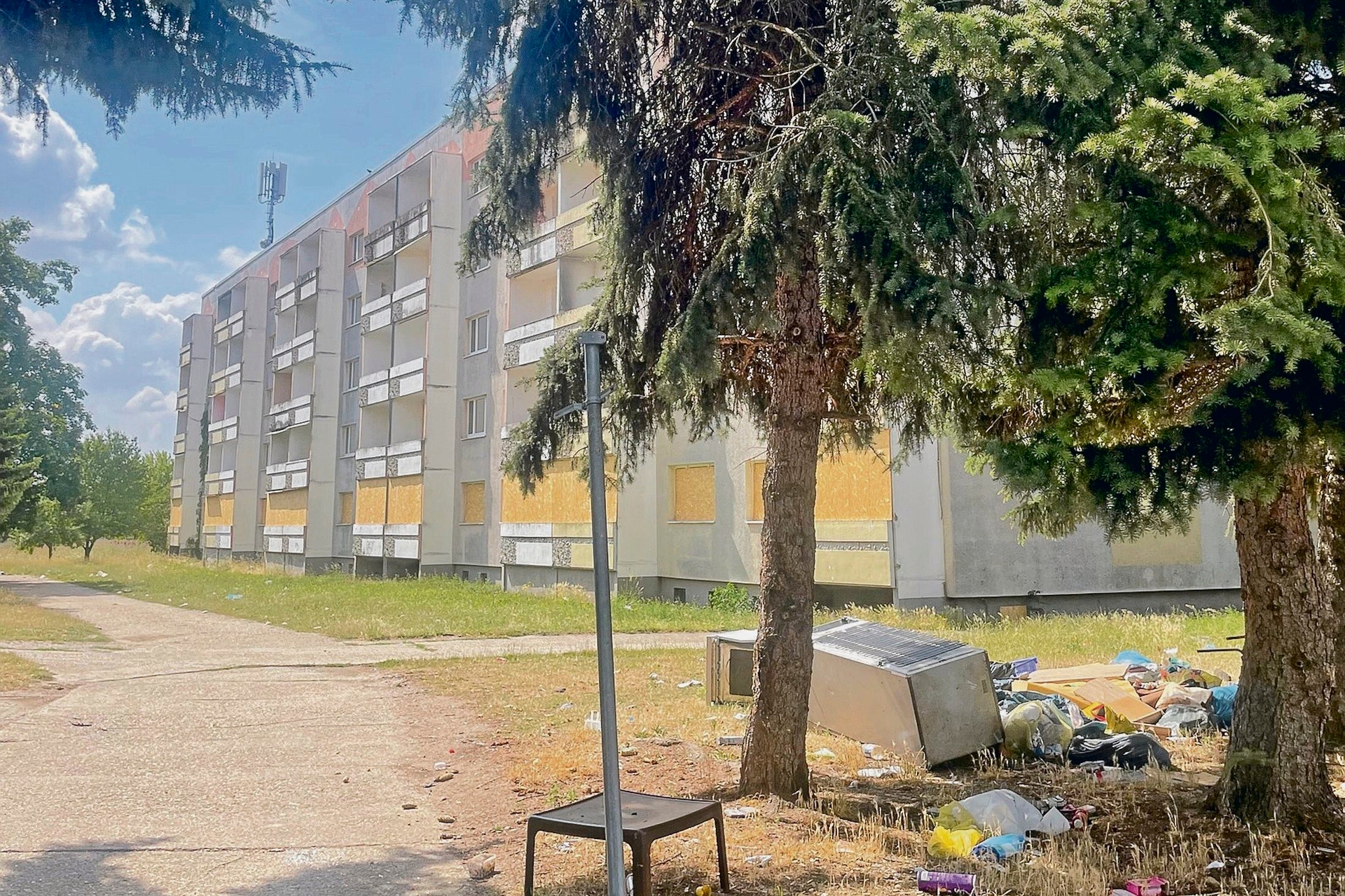 Saksonya-Anhalt | Weißenfels'te prefabrik bina: Tahliye zirveye ulaştı