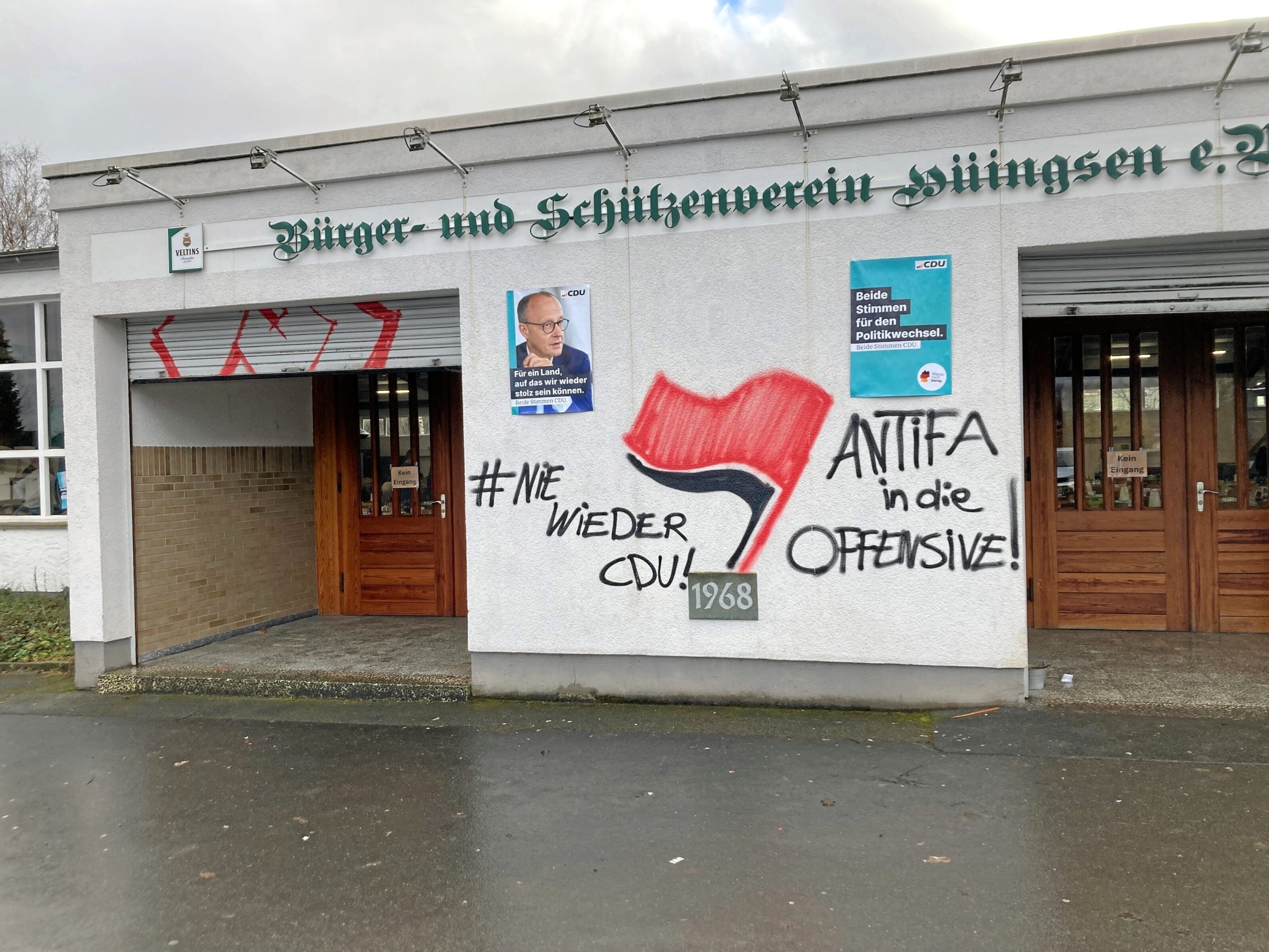 Menden im Sauerland | Gericht: Durchsuchung bei jungem SPD-Mitglied war illegal