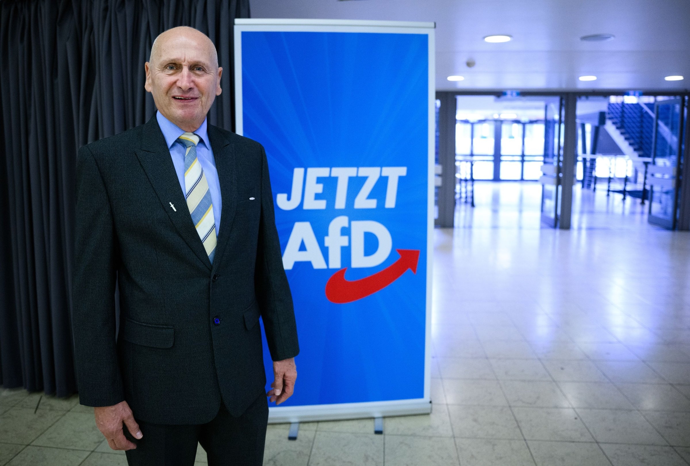 Alternative für Deutschland | Stefan Hrdy: AfD-Wadenbeißer verurteilt