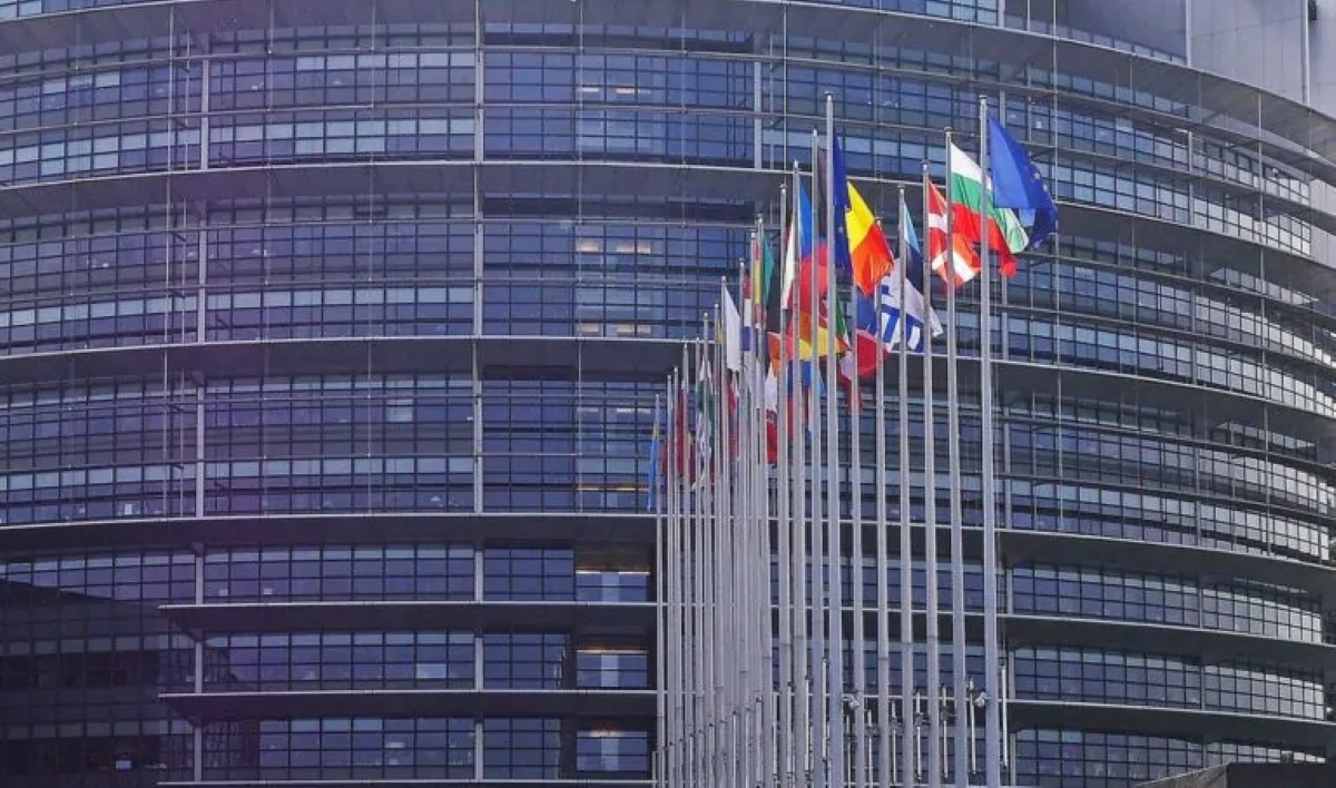 Ukrayna'nın Yeniden İnşası Konferansı Roma'da Başladı: Program ve Katılımcılar