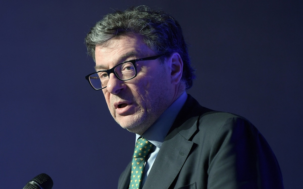 Dazi e Pil, l’effetto Trump sull’Italia: le preoccupazioni del ministro Giorgetti