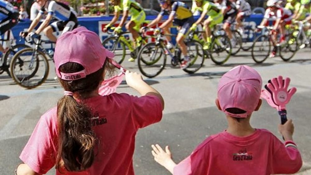 Giro d'Italia, Salı etabı Piazzola sul Brenta'dan başlıyor: yan etkinlikler