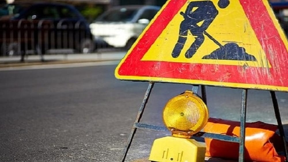 Mantenimiento y limpieza, dos calles de la ciudad cerradas: cambios en el flujo de tráfico