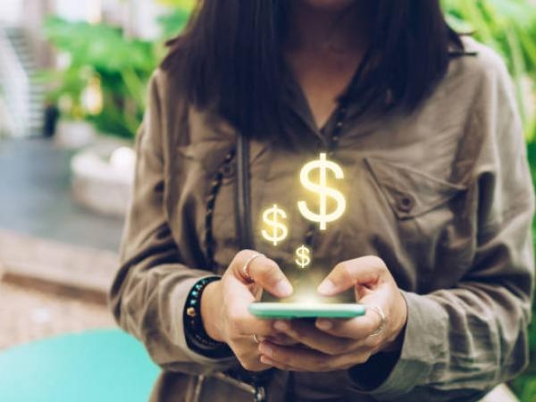 Waarschuwing: Een veelvoorkomende praktijk onder gebruikers van digitale portemonnees is als misdaad bestempeld.