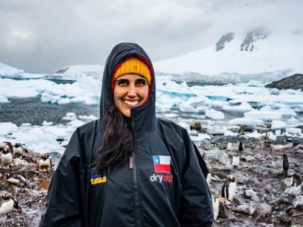 Bárbara Hernández bate récord mundial y completa el desafío de los Siete Mares