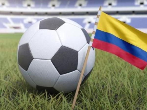 Welche Fußballmannschaft wird von den Kolumbianern laut KI am meisten gehasst?