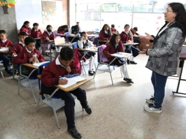 Yarıyıl tatilinin sonu: Bogota'daki devlet okulları ne zaman derslere başlıyor?
