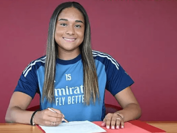 Olivia Smith, a jogadora de futebol mais cara de todos os tempos
