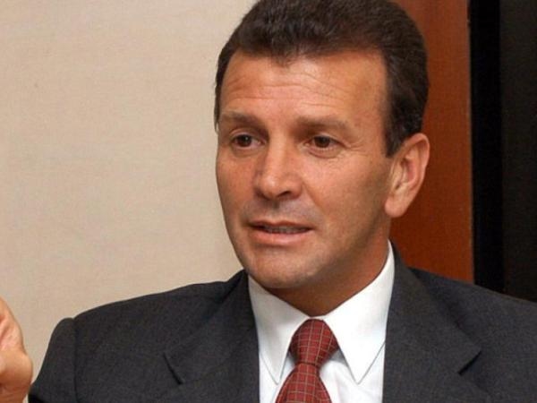 Adres avvia un procedimento di riscossione coattiva nei confronti dell'ex presidente di Saludcoop per oltre 289 miliardi di dollari.