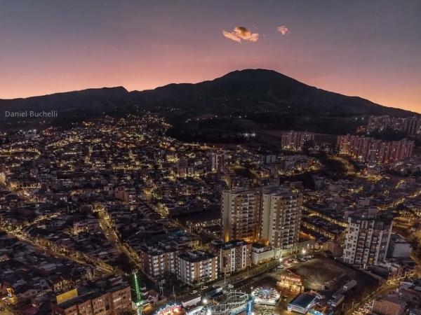 Niet beroemd, maar dat zou het wel moeten zijn: het stadje Nariño met prachtige zonsondergangen