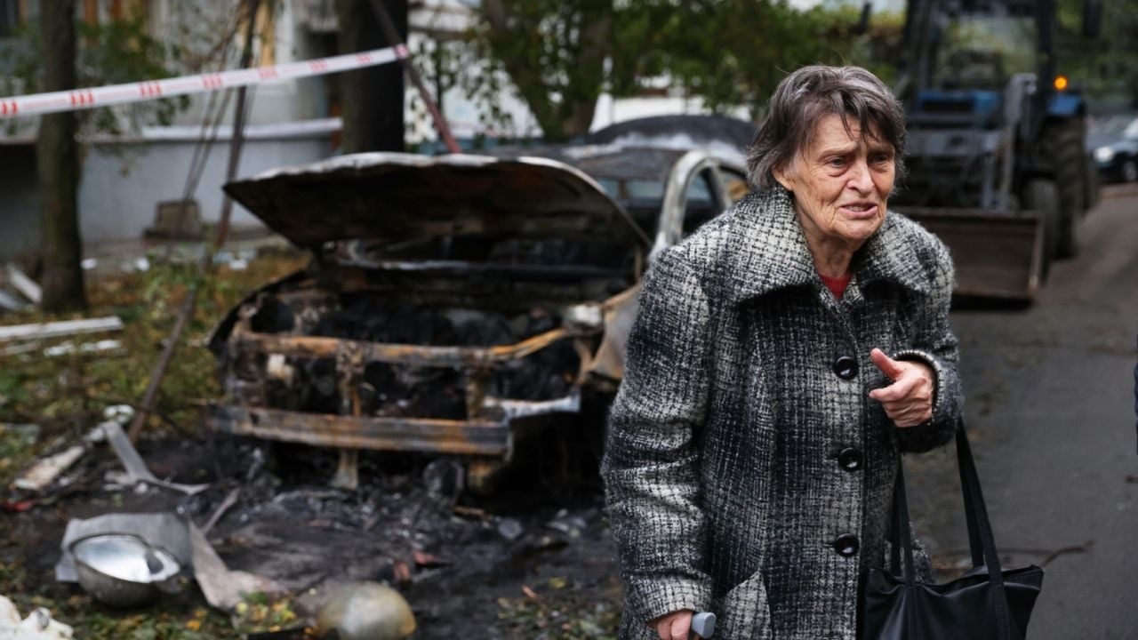 Large-scale Russian attack on Ukraine leaves at least five dead