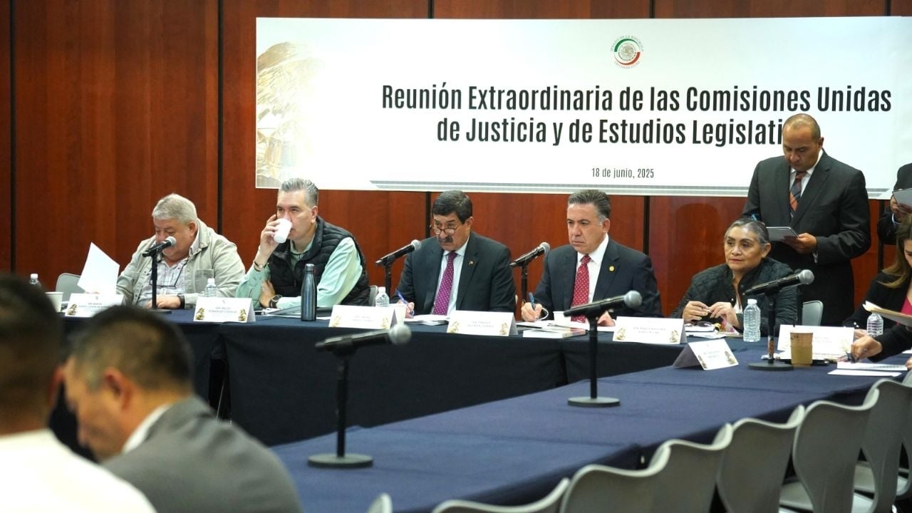Avanza la Ley Antilavado; la oposición teme violación de datos personales