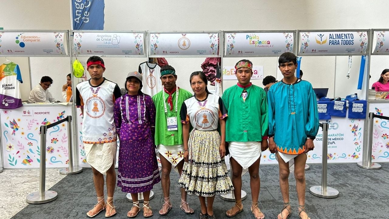 Rarámuri na Meia Maratona da Cidade do México: resistência e tradição a seus pés