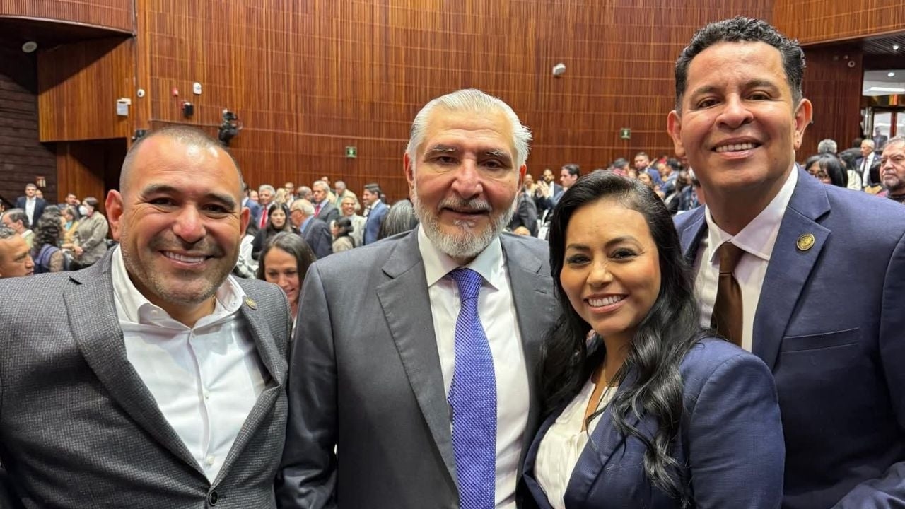 Członkini klubu Morena, Sandra Anaya, znalazła się pod lupą po opublikowaniu filmów z jej podróży zagranicznych.