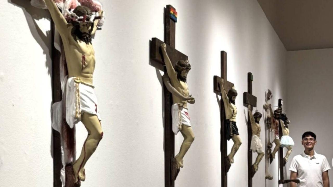 A Universidade de Guanajuato censura uma exposição de arte após reclamação da Arquidiocese de León.