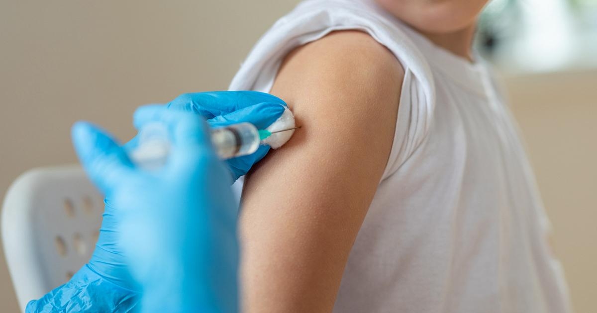 Het griepseizoen komt eraan. Deskundigen: "Het wordt lang en intens." AIFA autoriseert 11 vaccins.