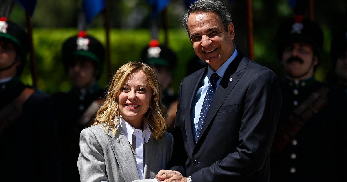 Cimeira Itália-Grécia começa, Meloni recebe o primeiro-ministro Mitsotakis