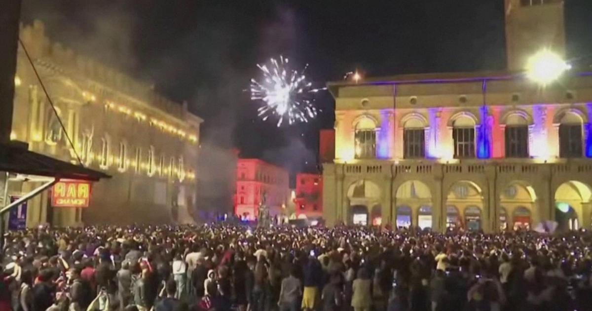 "Bajo las estrellas en la Piazza Grande", la fiesta de los aficionados del Bolonia