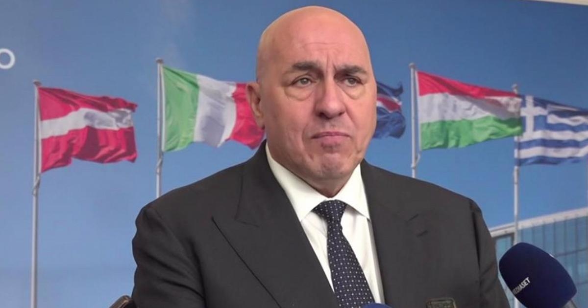 Defense, NATO pushes for 5%. Crosetto: "Not before 2035"