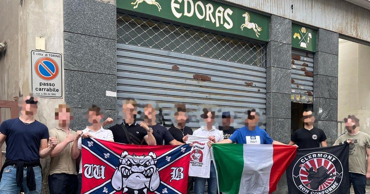 I carabinieri dei Ros sequestrano un circolo a Torino: "Esaltano metodi fascisti"