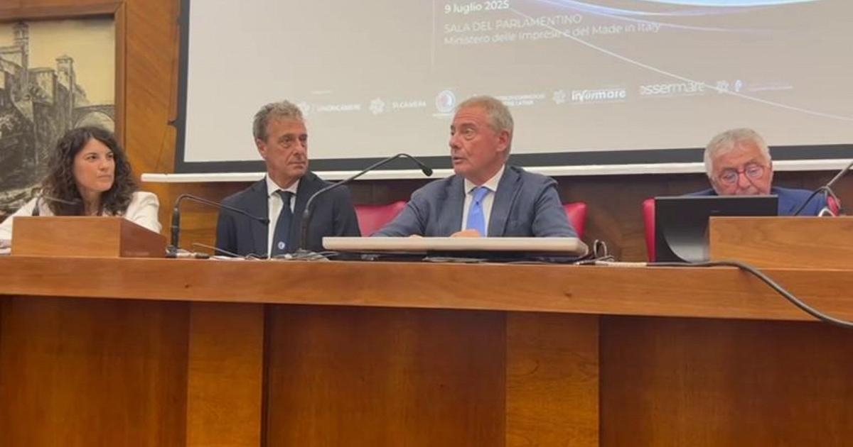 Bakan Adolfo Urso: "Deniz ekonomisi, ülkenin ekonomik sisteminin itici gücüdür."