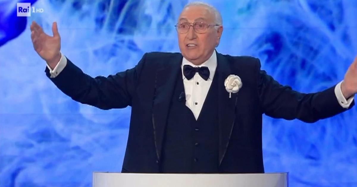 De Tg2 Special ter nagedachtenis aan Pippo Baudo met Mara Venier en Renzo Arbore