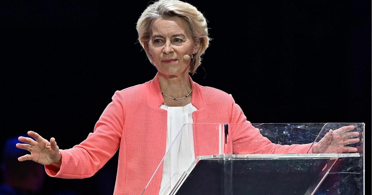 Italian Tech Week: Ursula von der Leyens Ankunft auf der Bühne