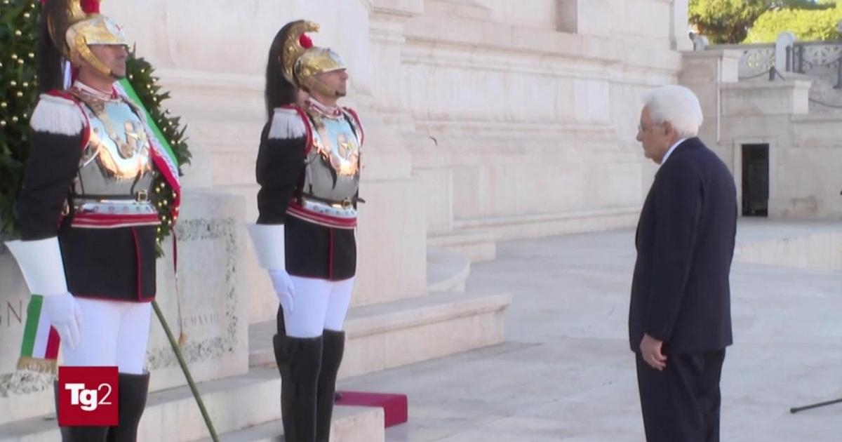Mattarella per la Giornata dell'Unità nazionale: omaggio al Milite Ignoto a Roma e poi Ancona