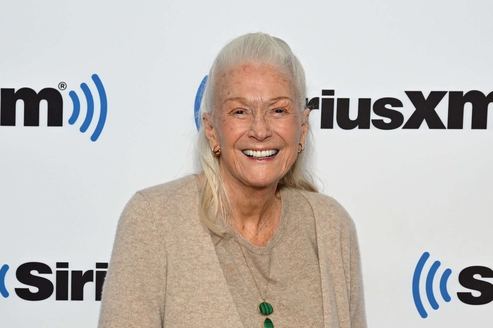Diane Ladd, actriz nominada al Oscar y madre de Laura Dern, falleció a los 89 años.