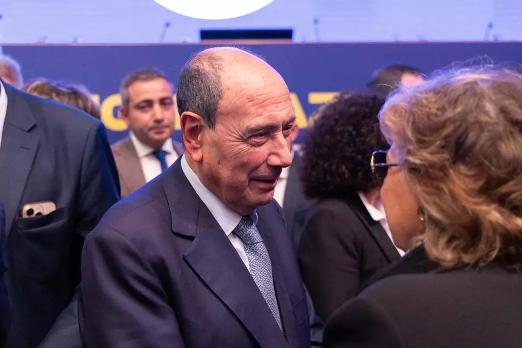 Schifani “Devam ediyorum, kışı geçirmek için Sicilya'ya geri dönmedim”