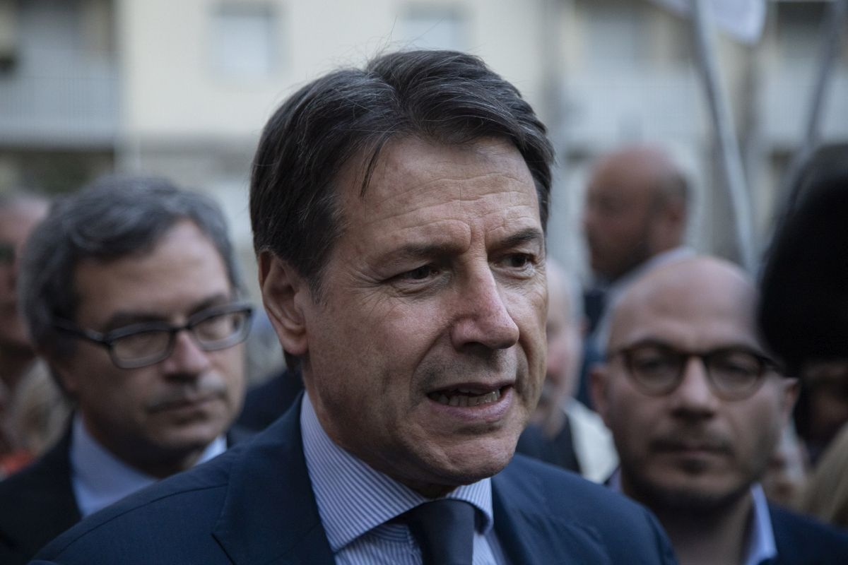 Marche, Conte: "Er is geen enkele reden voor Ricci om een stap terug te doen."