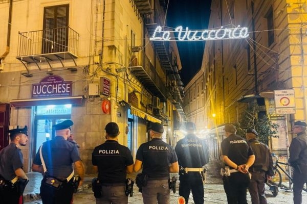 Palermo: Grote gezamenlijke operatie tegen illegaliteit en kleine criminaliteit