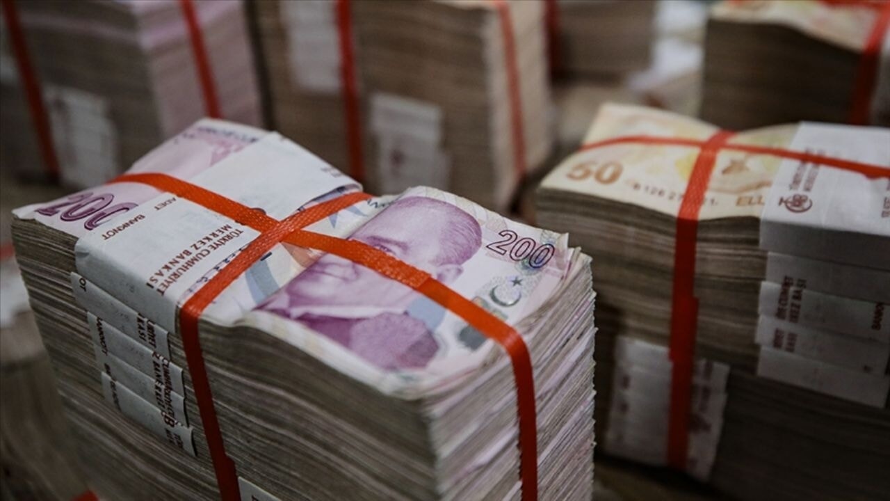 ¡732,1 millones de liras olvidadas en los bancos!