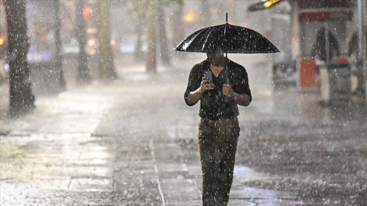 Advertencia de fuertes lluvias para 17 provincias