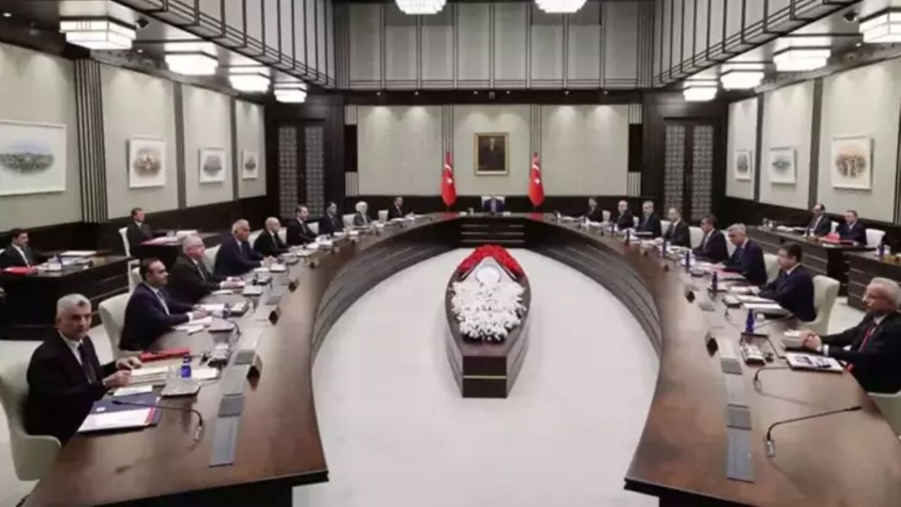Das Kabinett tagt heute!