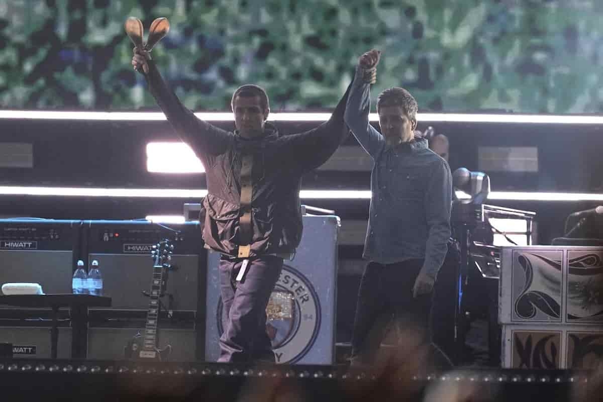 Oasis'te yeniden bir araya gelen Liam ve Noel 16 yıl sonra yeniden bir arada: Konser, şarkı listesi, Diogo Jota'ya saygı duruşu