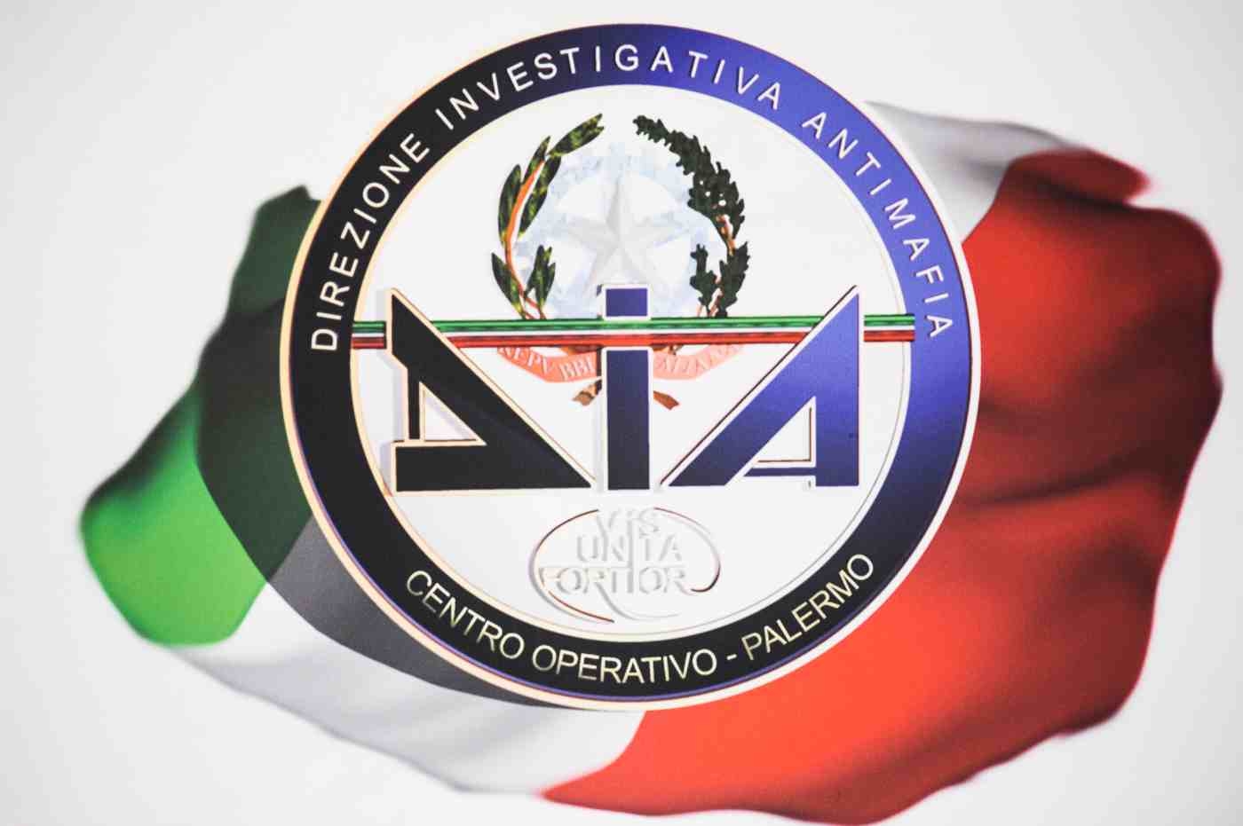 Het anti-maffia regime ontmaskeren: dat pact van wederzijdse overleving met de maffia
