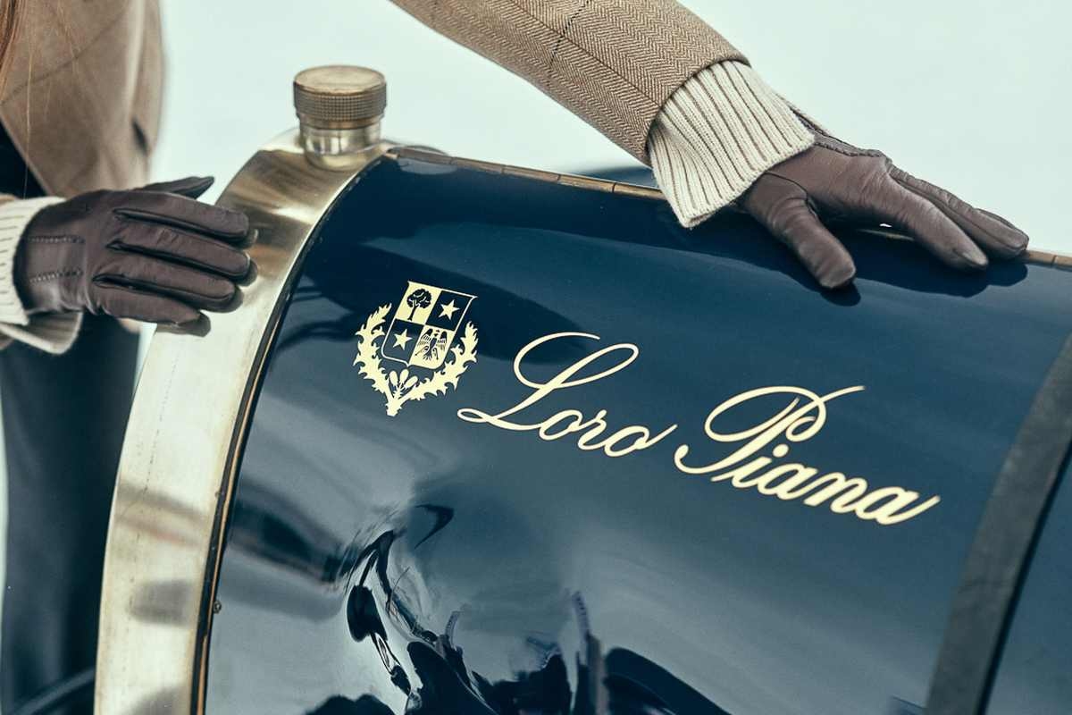 Loro Piana heeft haar arbeiders tot slaaf gemaakt, dit is geen groepsbeheer maar gewoon kapitalisme...