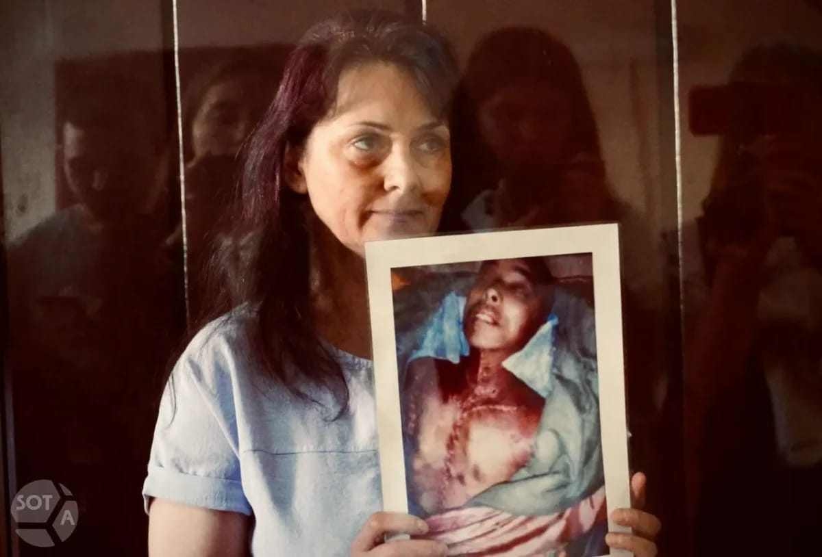 De Moskou-Peking-as van repressie: Falun Gong-beoefenaar gearresteerd in Rusland