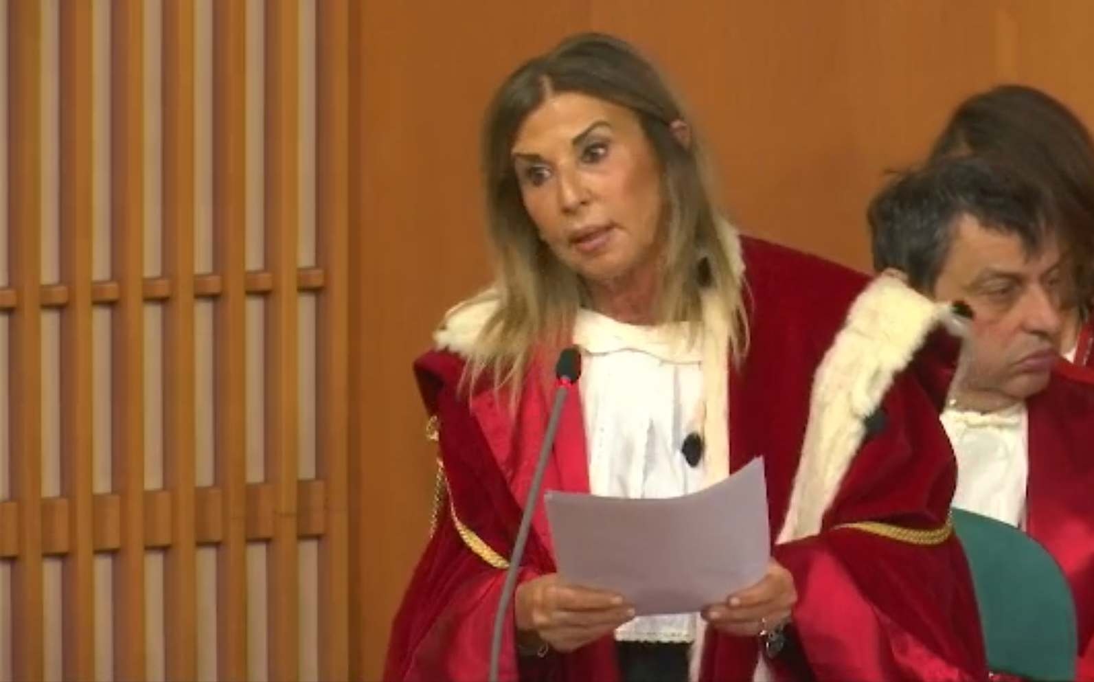 Procureur-generaal Lucia Musti van Turijn gebruikt de noodtoestand als propaganda: "Meer aanklagers."