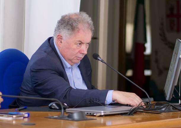 Varese - “Dünyada marjinal olmaktan başka bir şey yok: Avrupa hayatı merkeze koyuyor ve bunun farkında olmalıyız” - - Varese Haberleri