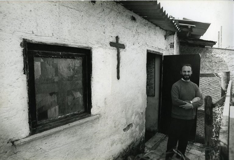 “Testa, cuore e mani”, lo scrittore Affinati racconta Roma attraverso i suoi educatori