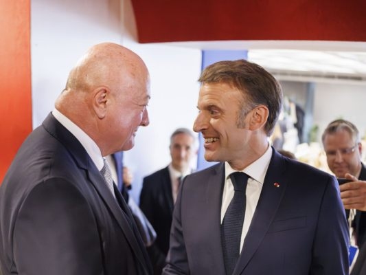 Stocker visita Macron: dibattito sui temi chiave dell'UE