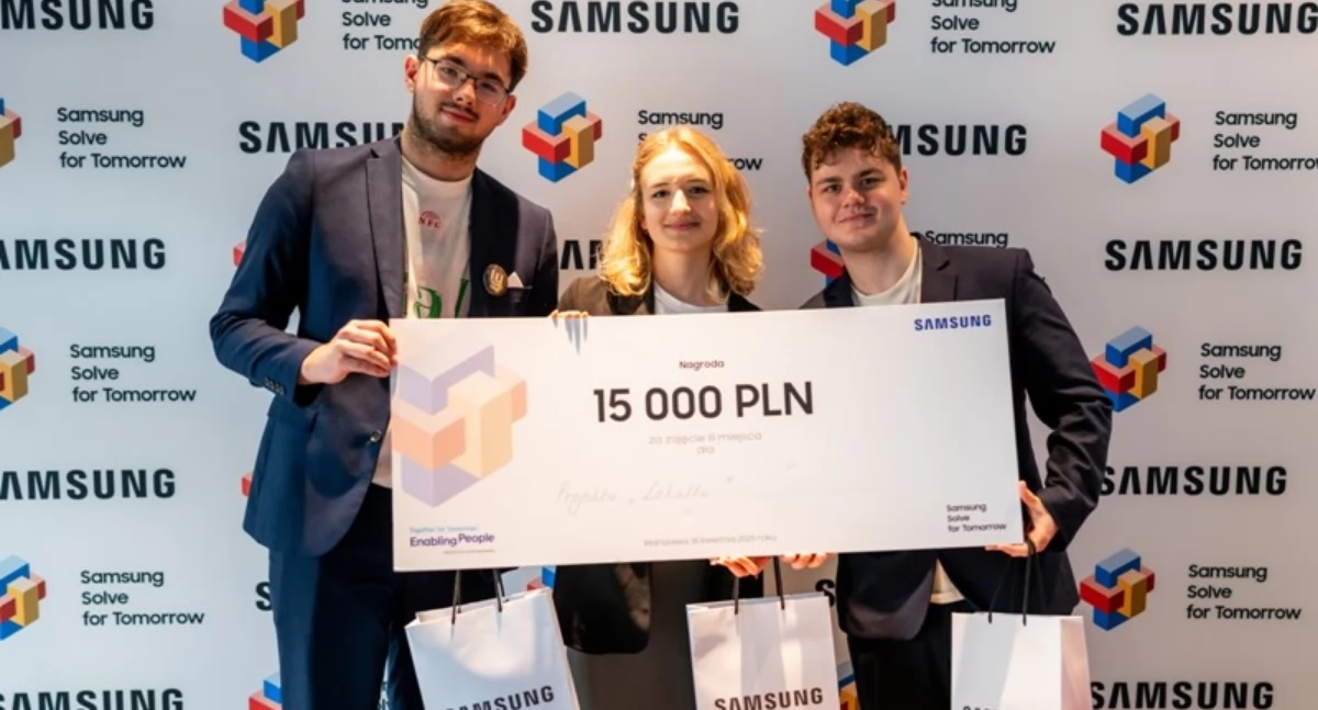 A equipe "Banacha" no pódio da prestigiada competição