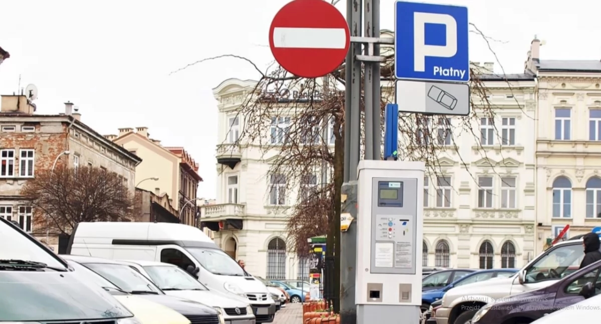 Resolução (em parte) sobre aumento de taxas de estacionamento irá a tribunal