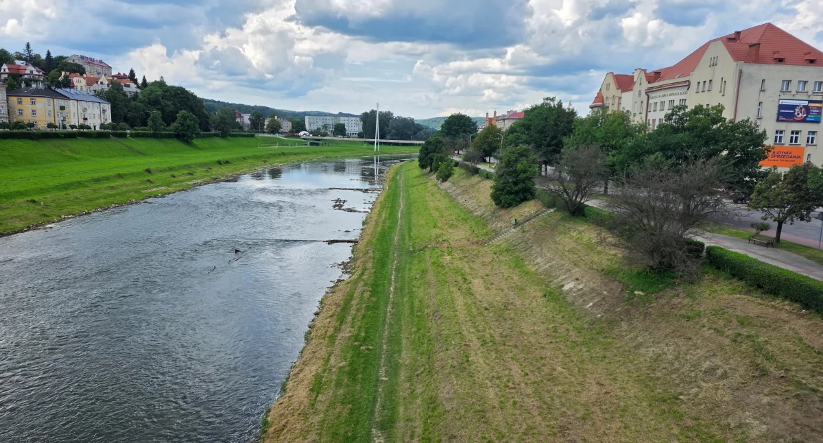 Scale della vergogna sul fiume San [FOTO]