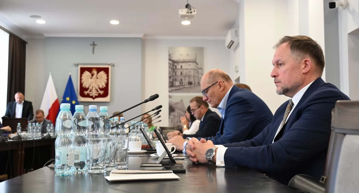 Oltre 15 milioni di zloty per strade e vie. I consiglieri decidono investimenti importanti