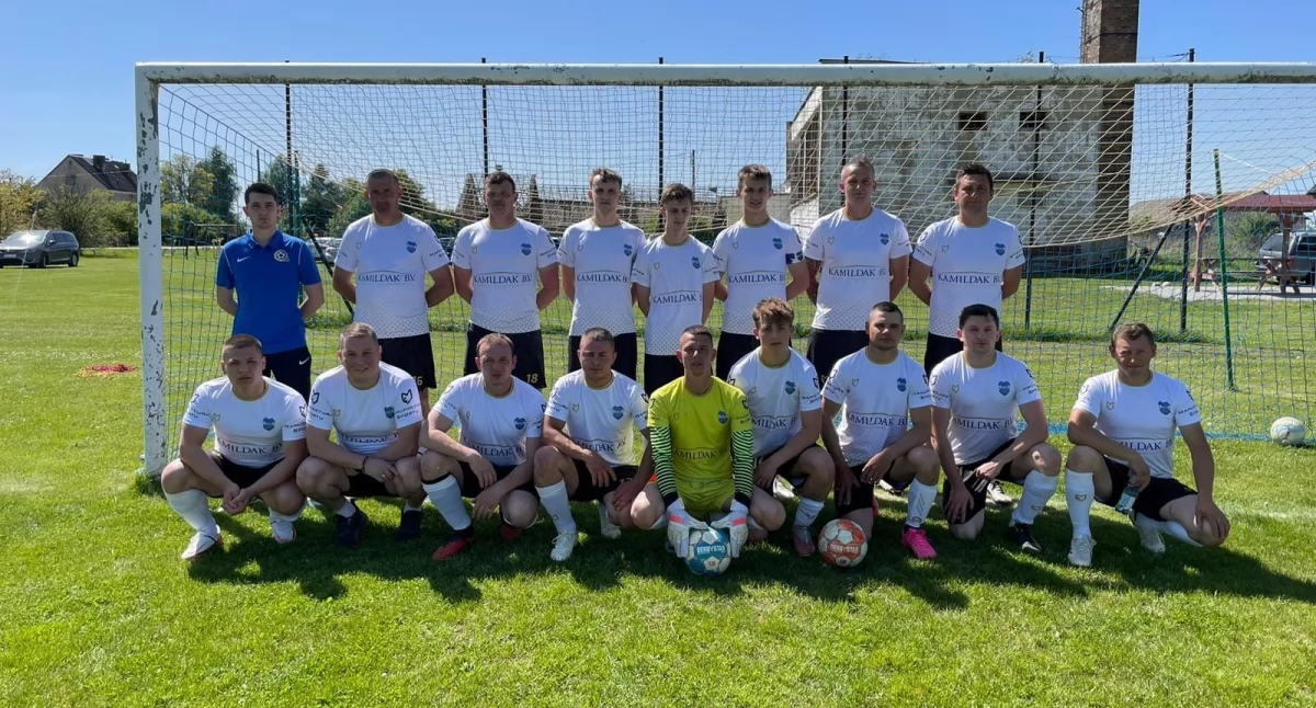 Lo Zalew Stary Lubliniec raggiunge le doppie cifre. I calciatori della Serie B iniziano la loro competizione